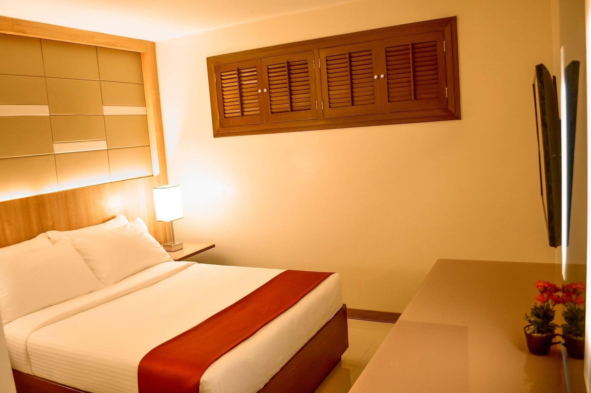 Hotel Veniz - Session Baguio City Екстериор снимка