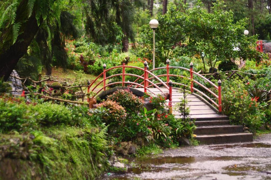 Hotel Veniz - Session Baguio City Екстериор снимка