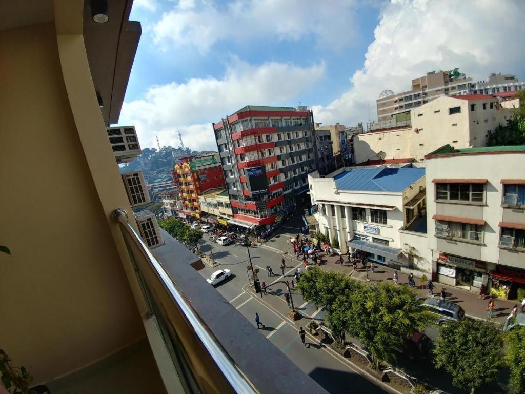 Hotel Veniz - Session Baguio City Екстериор снимка
