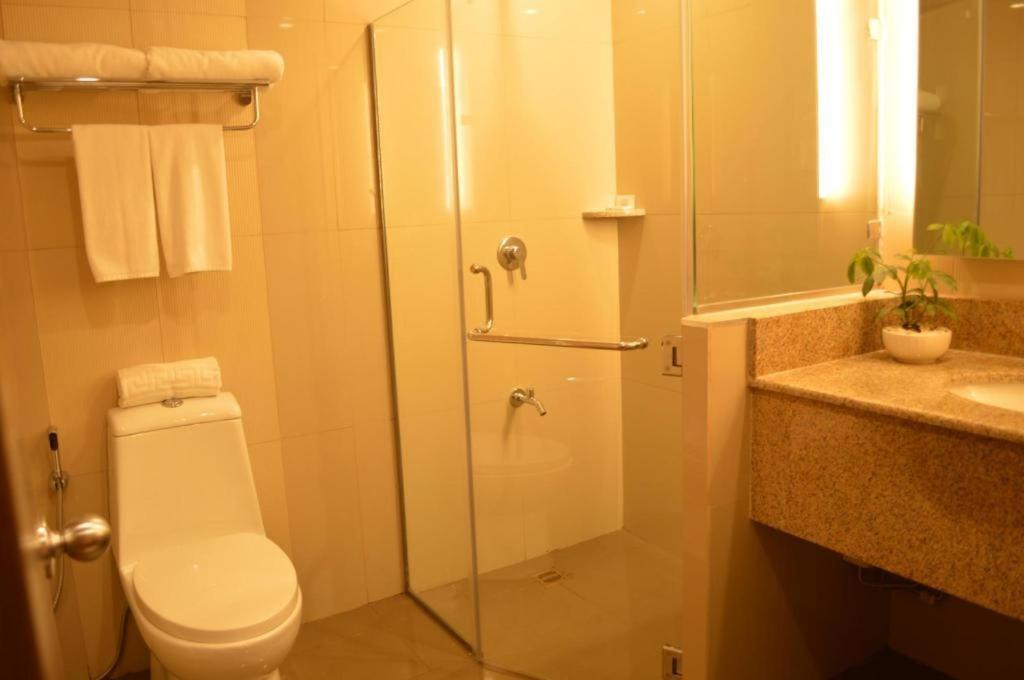 Hotel Veniz - Session Baguio City Екстериор снимка