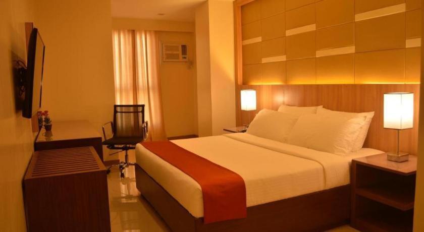 Hotel Veniz - Session Baguio City Екстериор снимка